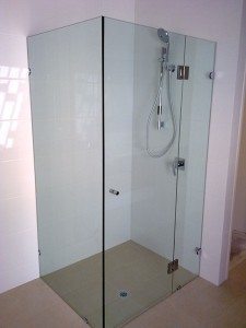 Frameless Showerscreens Campbelltown Sydney | Stylish Wardrobes and ...